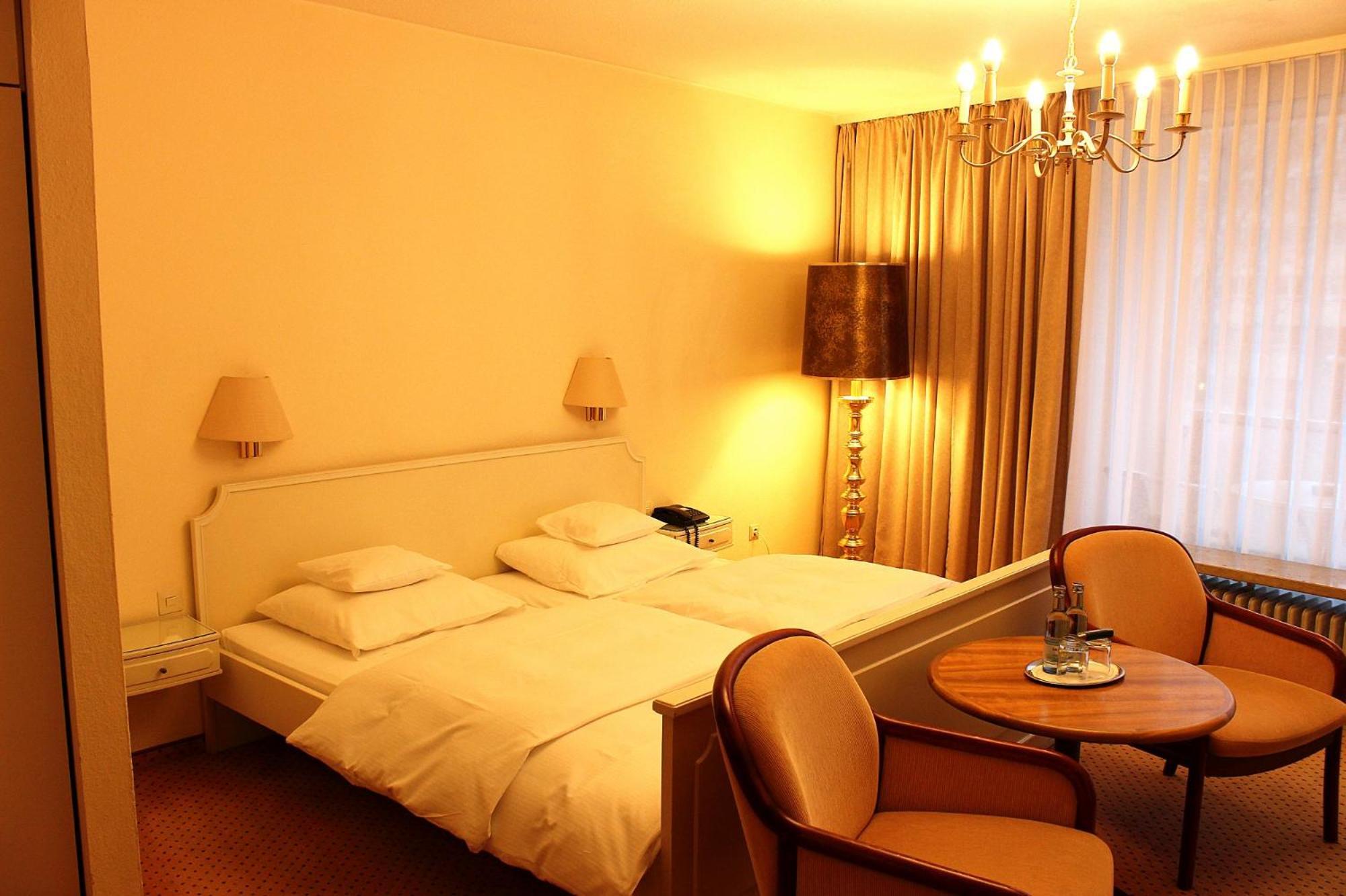 Gaestehaus Sophienstrasse Stuttgart Dış mekan fotoğraf