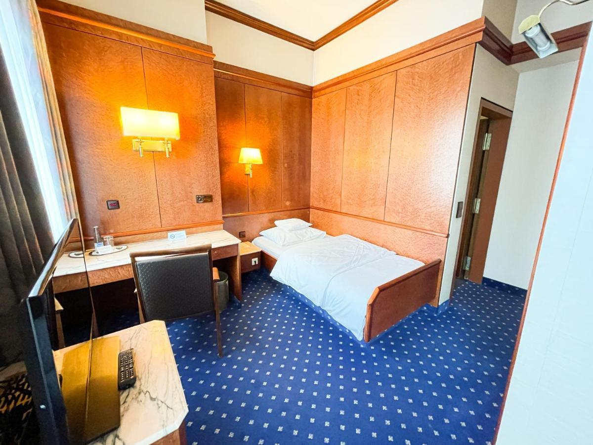 Gaestehaus Sophienstrasse Stuttgart Dış mekan fotoğraf